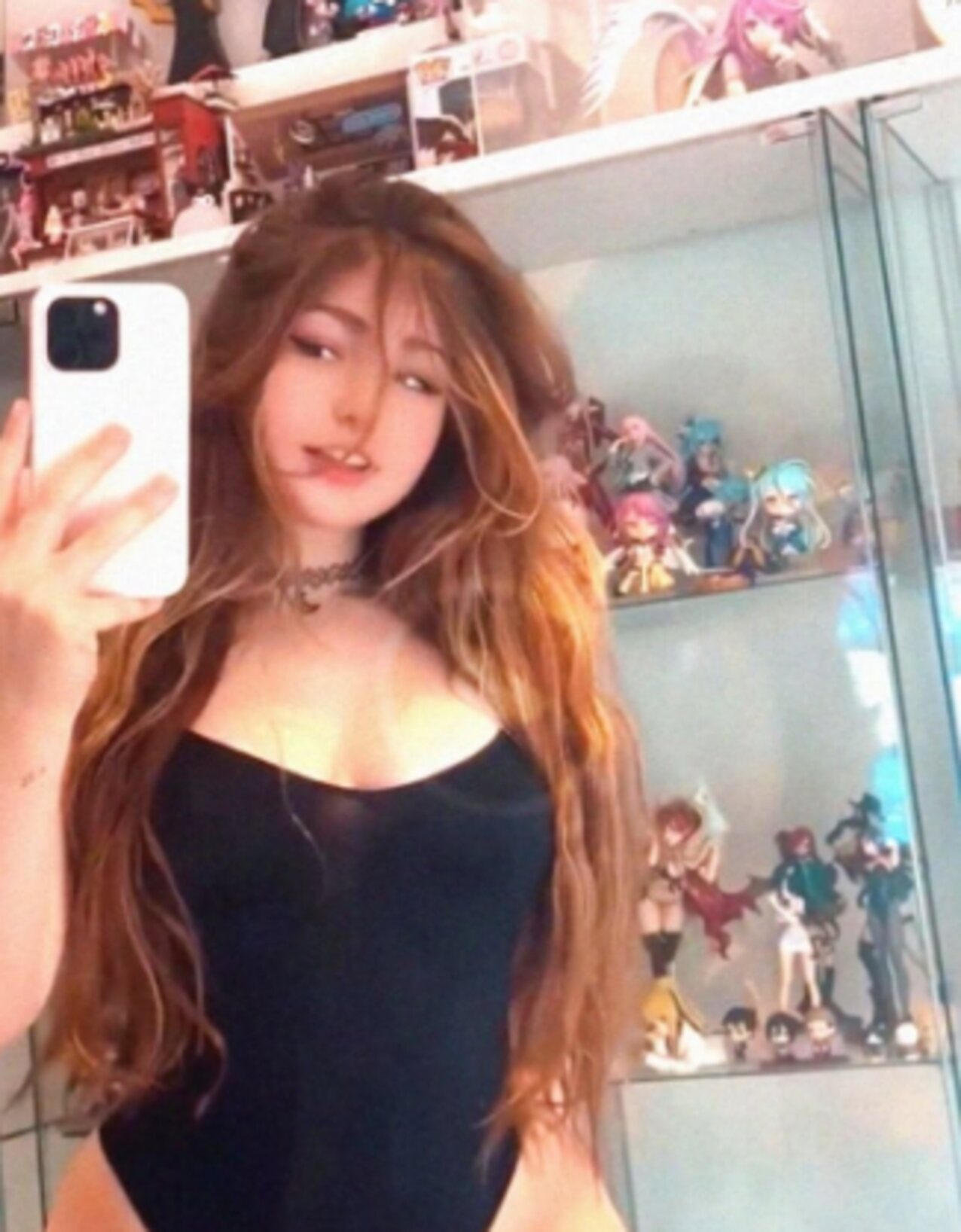 onlyfans camgirl teen
