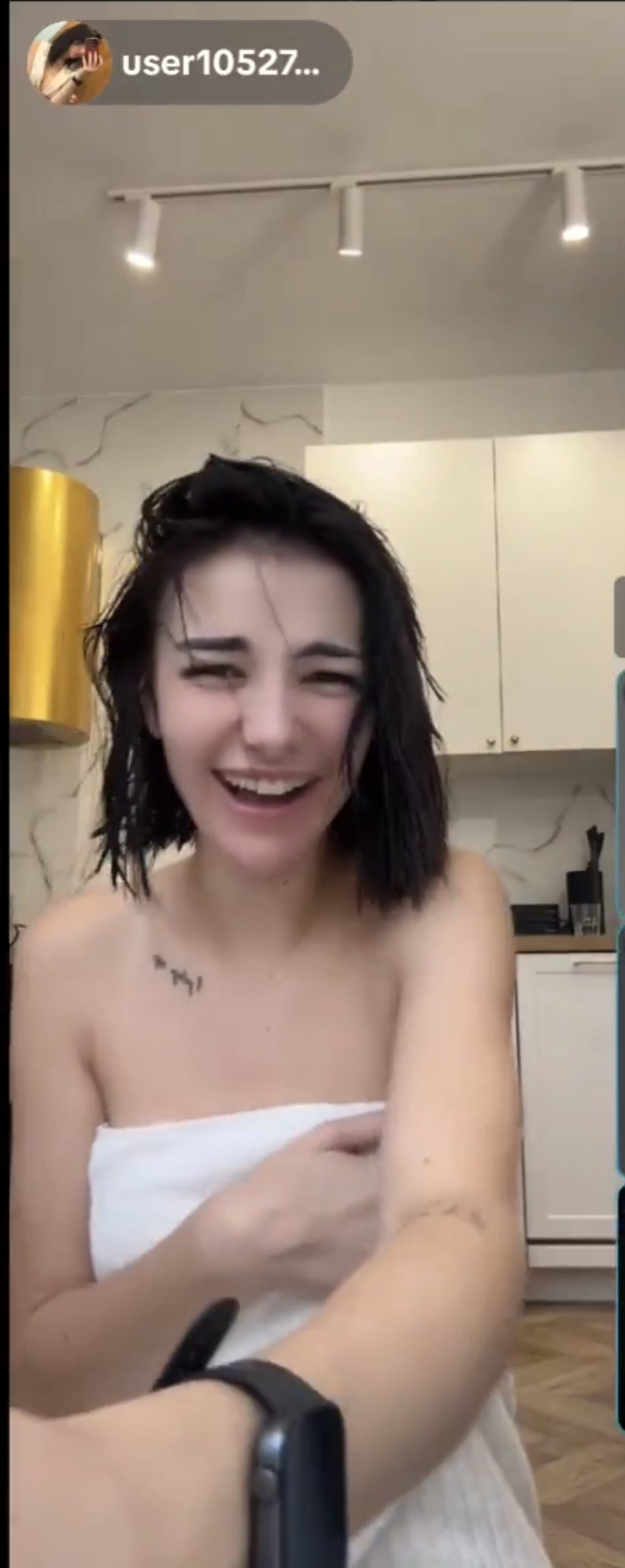 camgirl amateur brunette