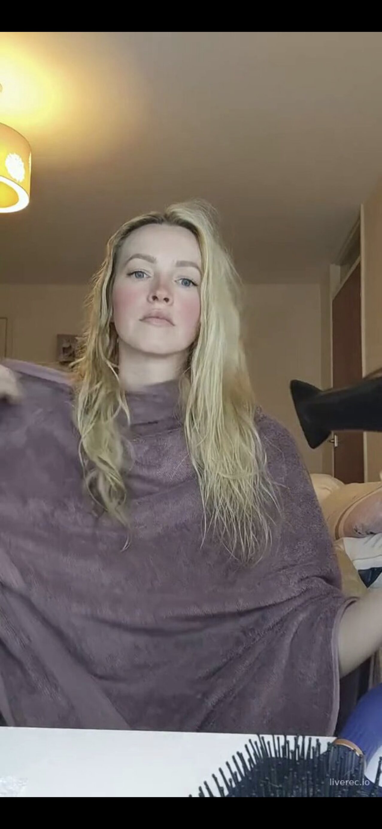 camgirl amateur brunette