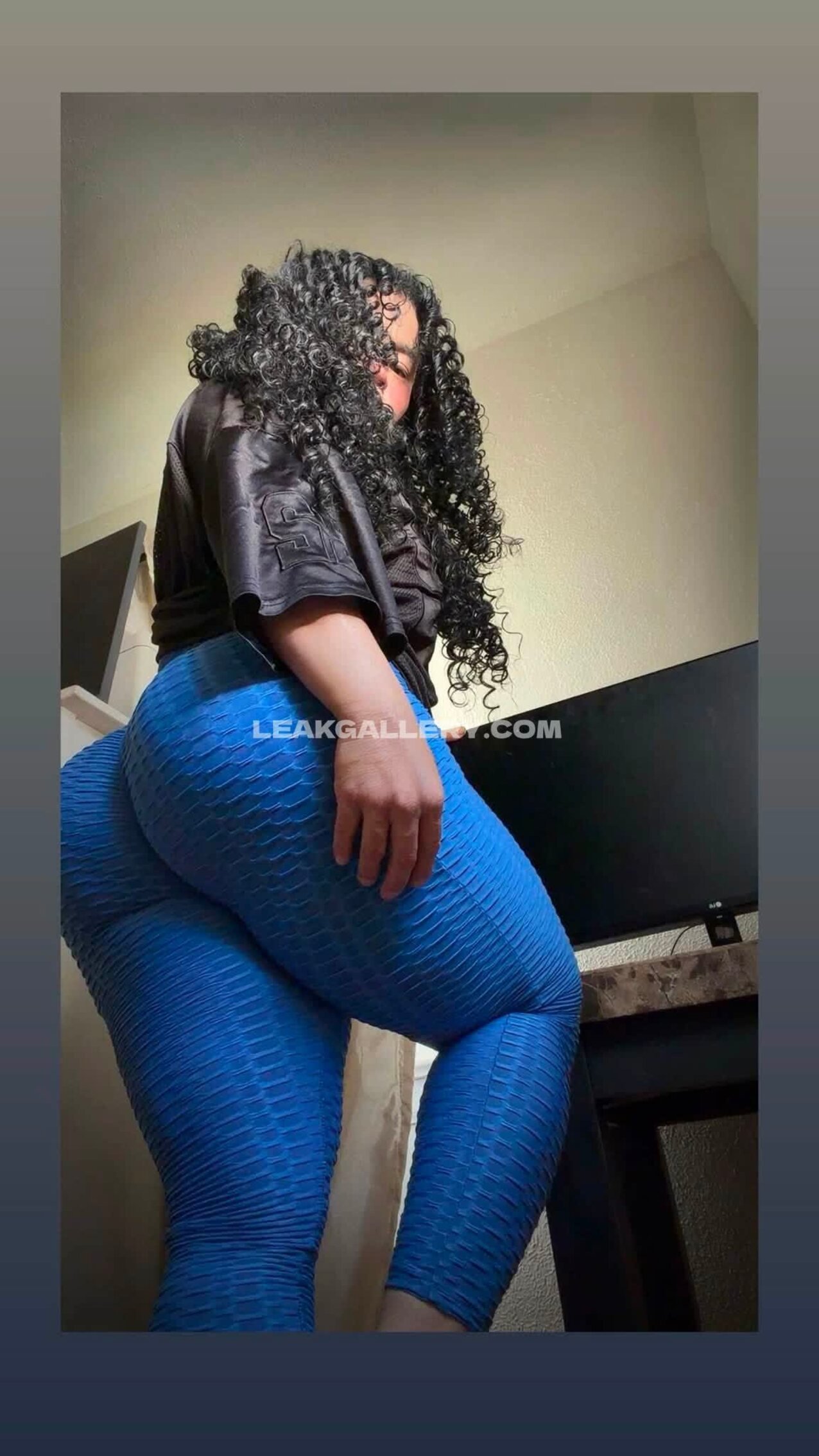 latina booty thicc