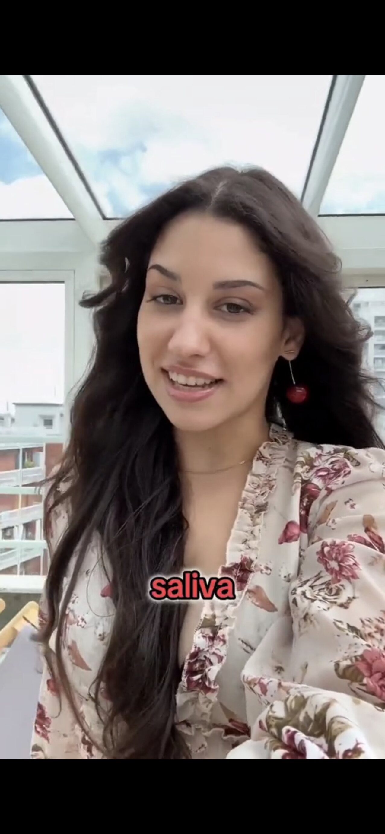 camgirl amateur brunette