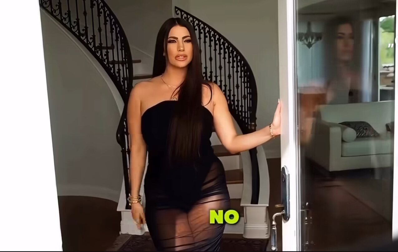 friends mom black ebony