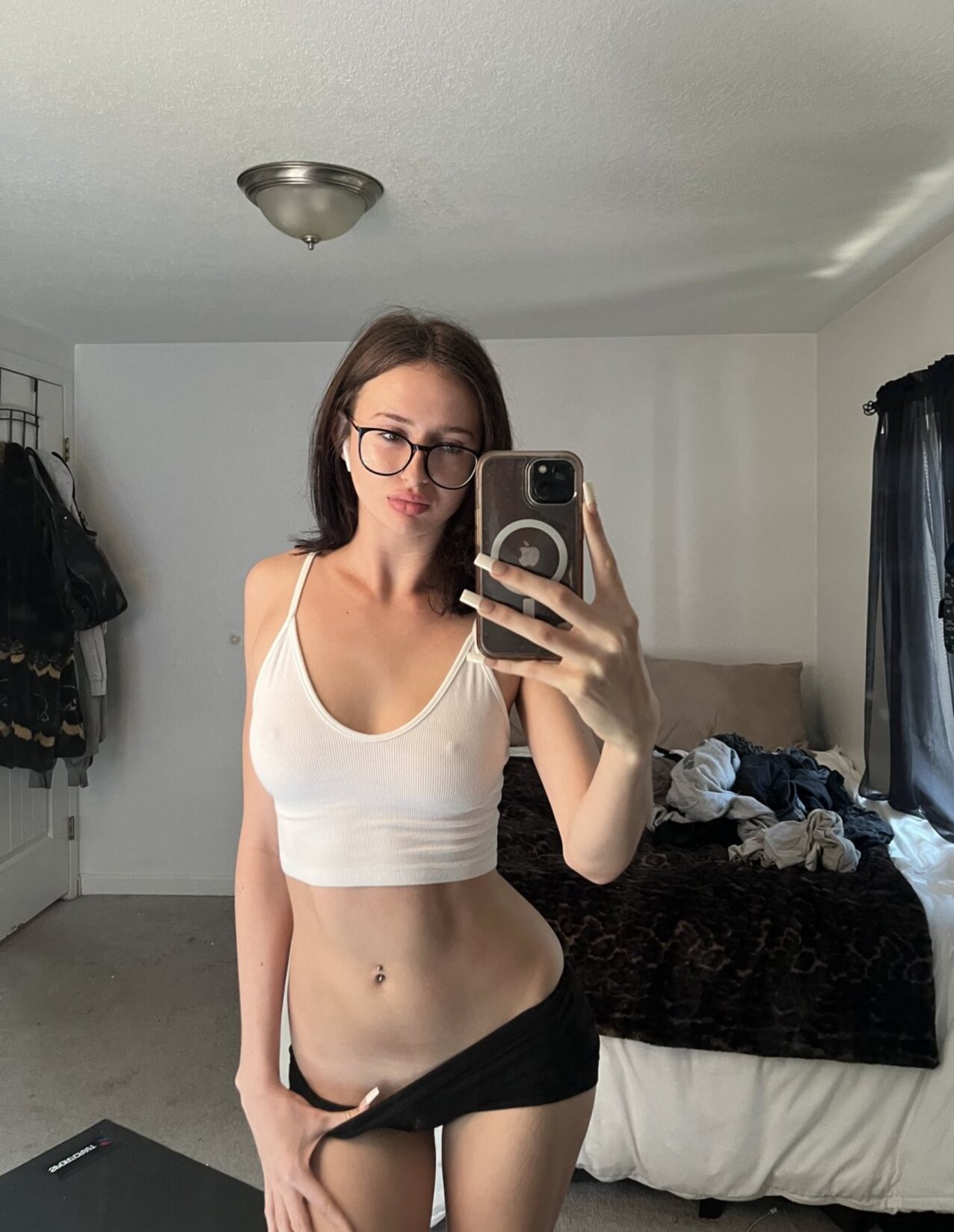 cute teen glasses