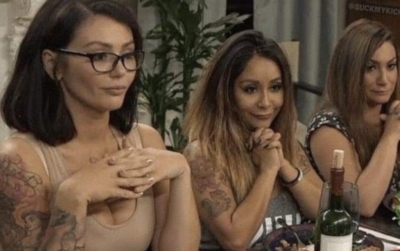 3 girls table lauch