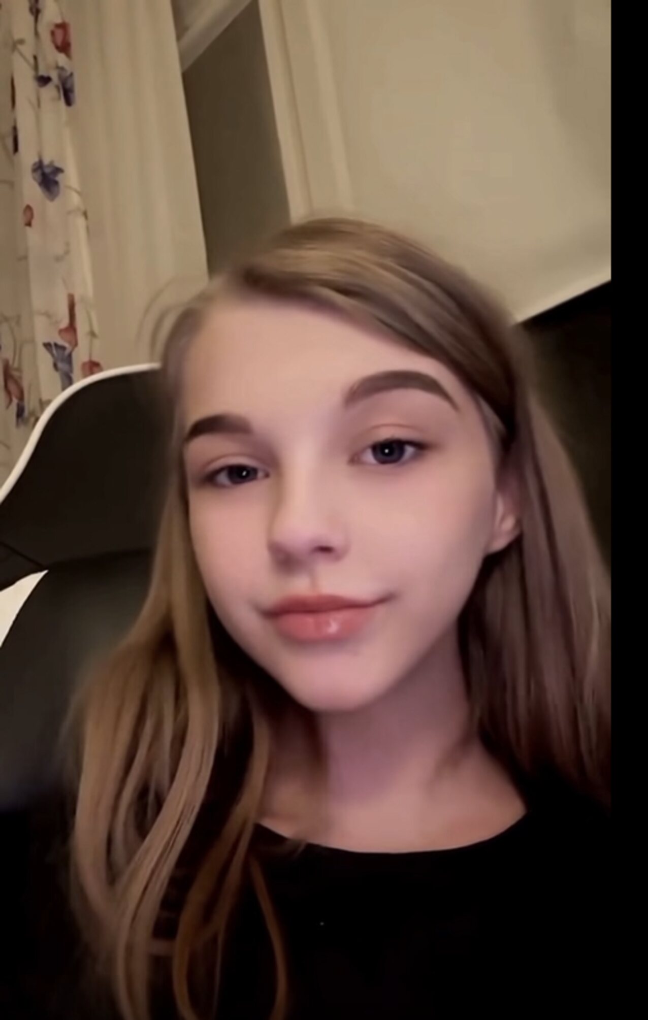 blonde teen petite