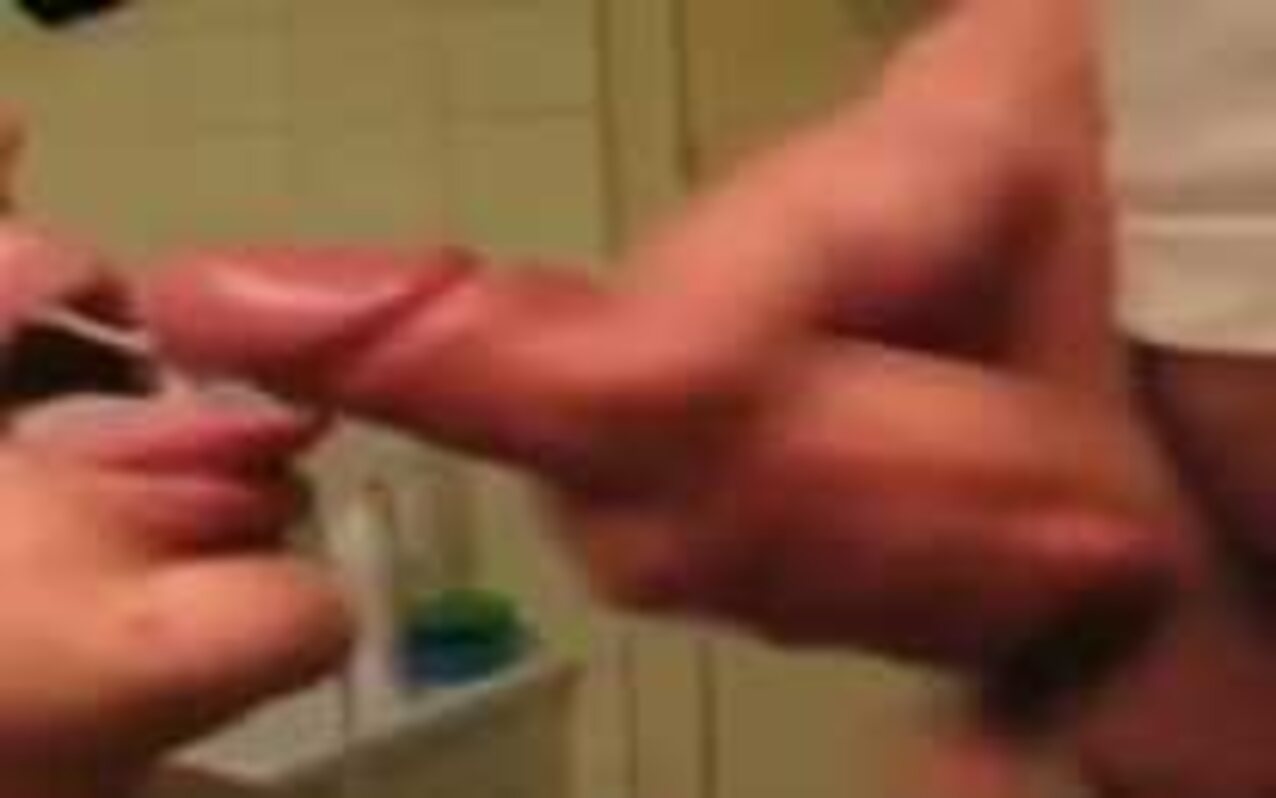 cum cumshot swallow