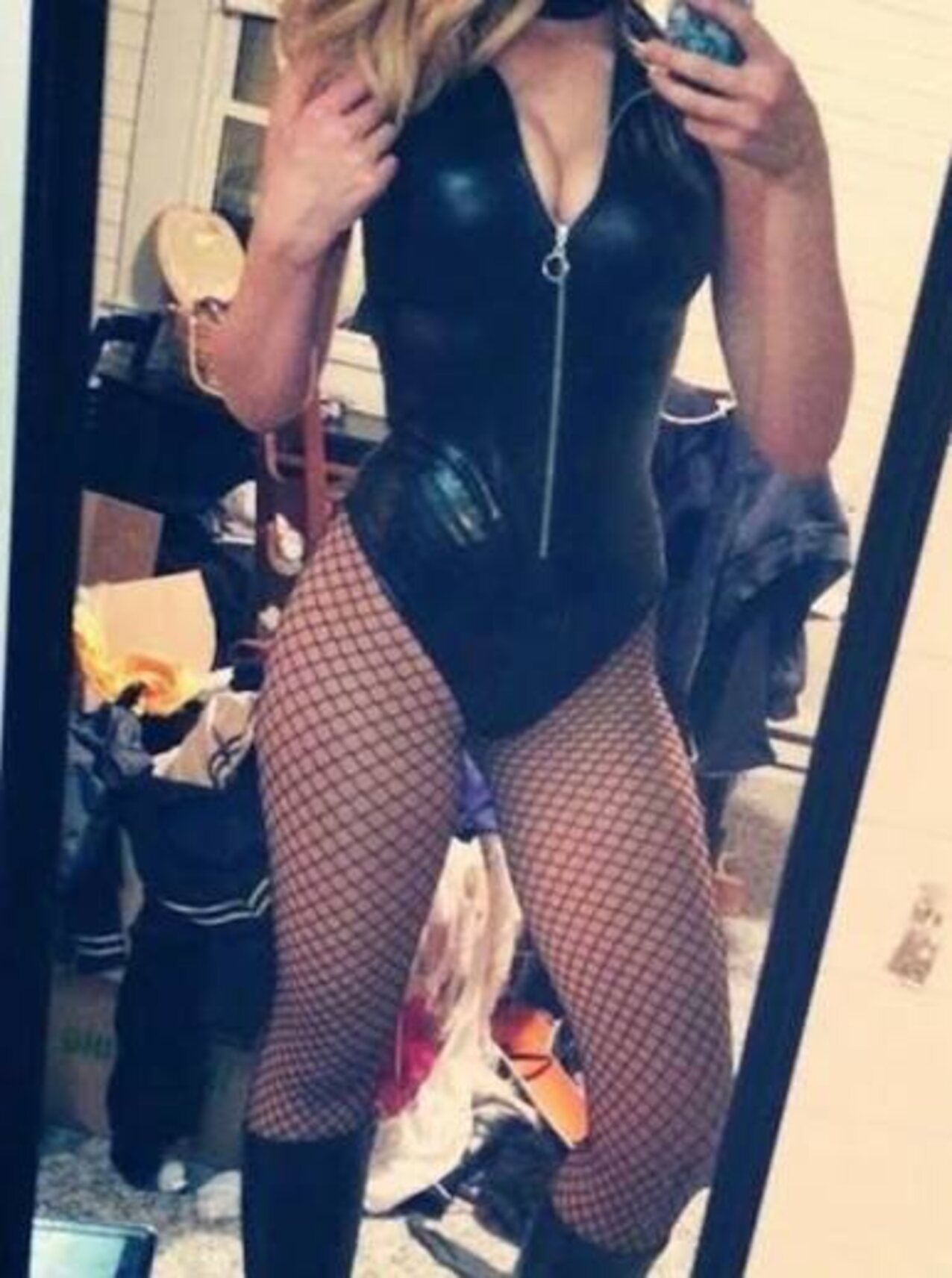 blonde big ass perfect