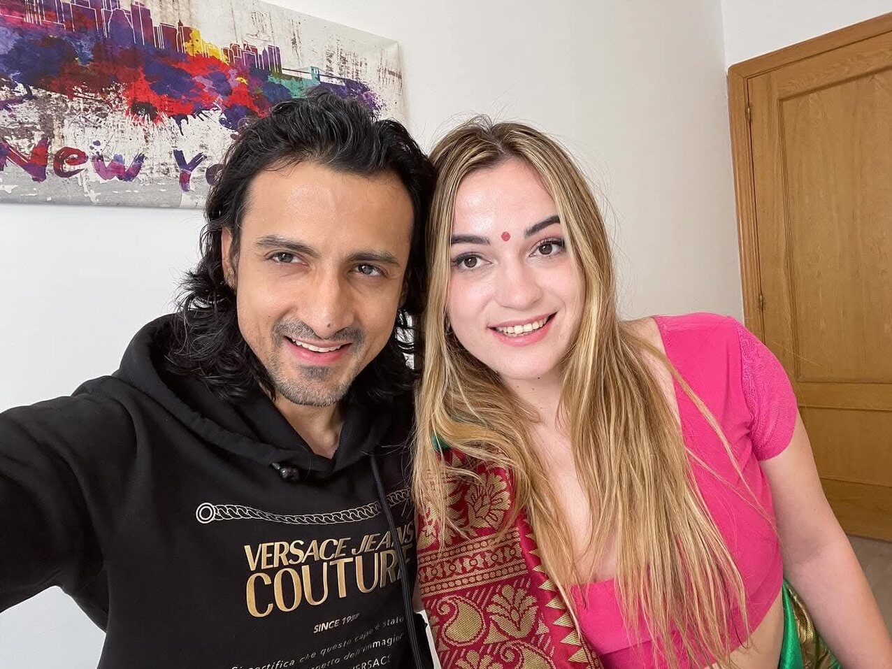niksindia blonde white girl