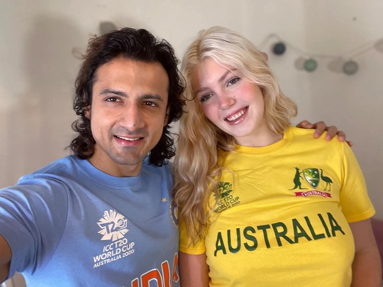 niksindia blonde white girl