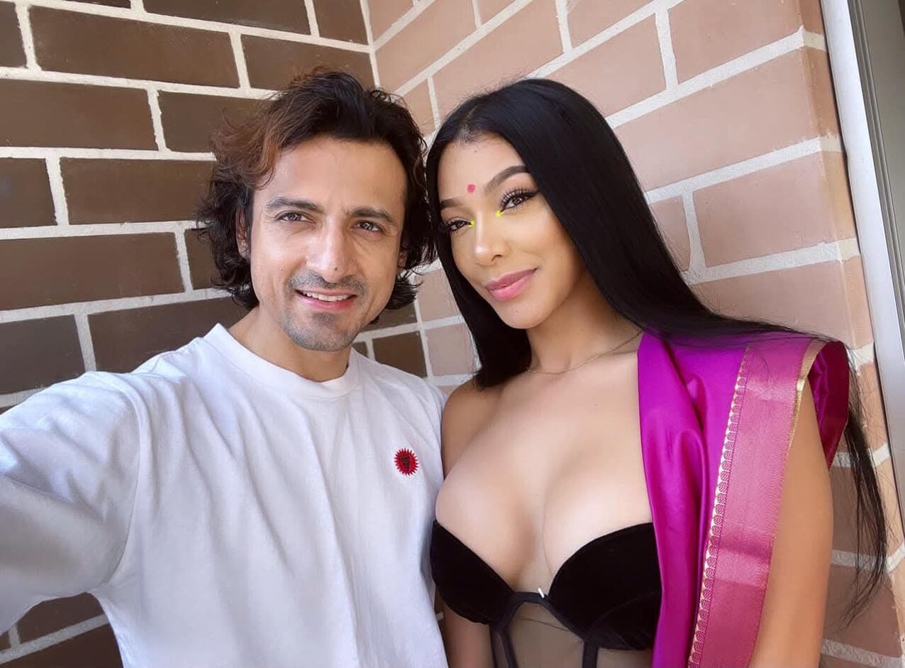 niksindia brunette white girl