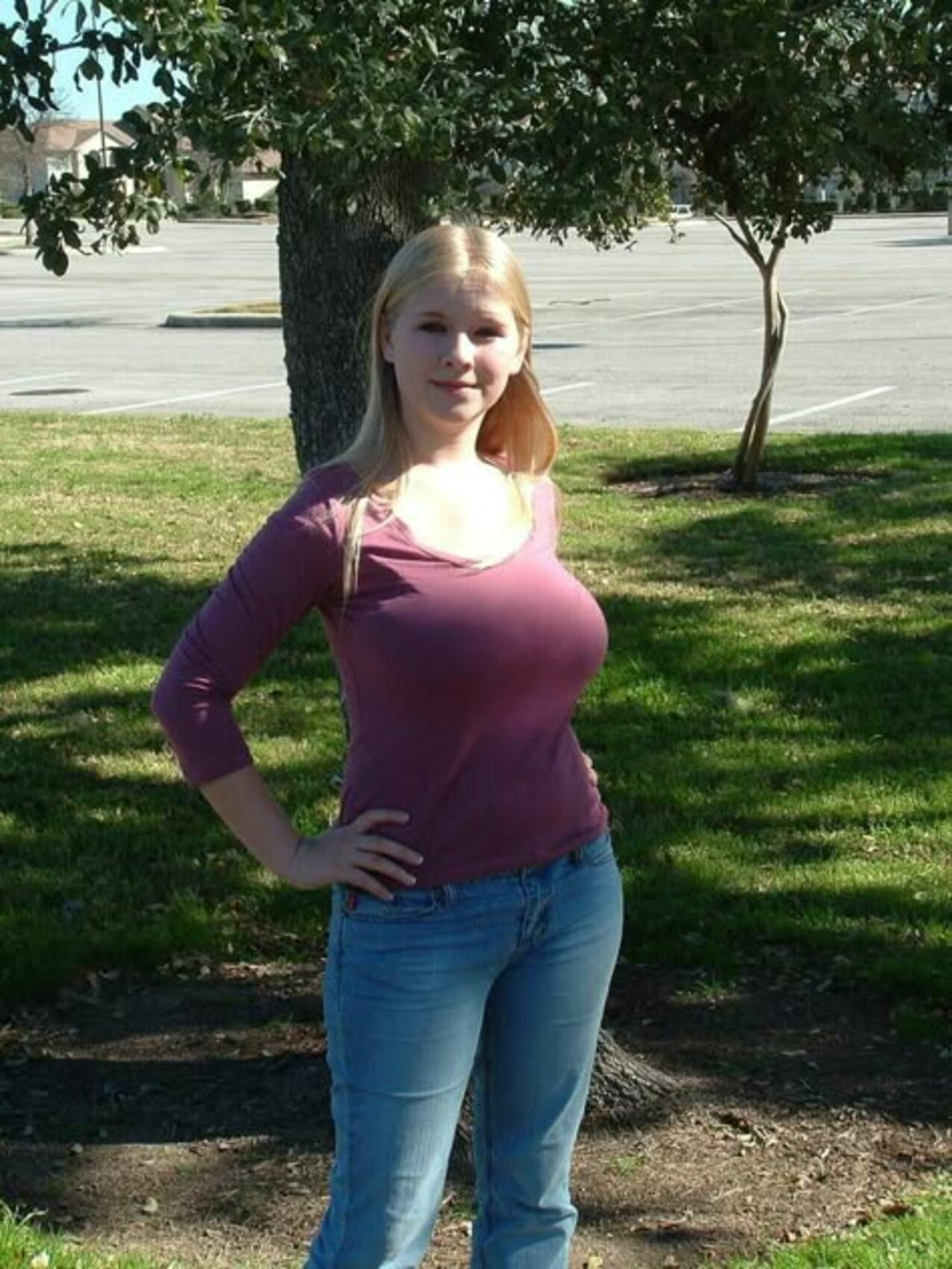 busty blonde petite