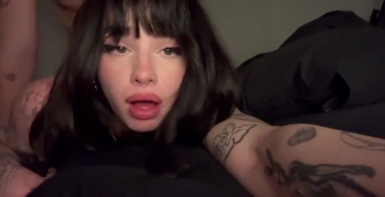 tattoo alt girl brunette