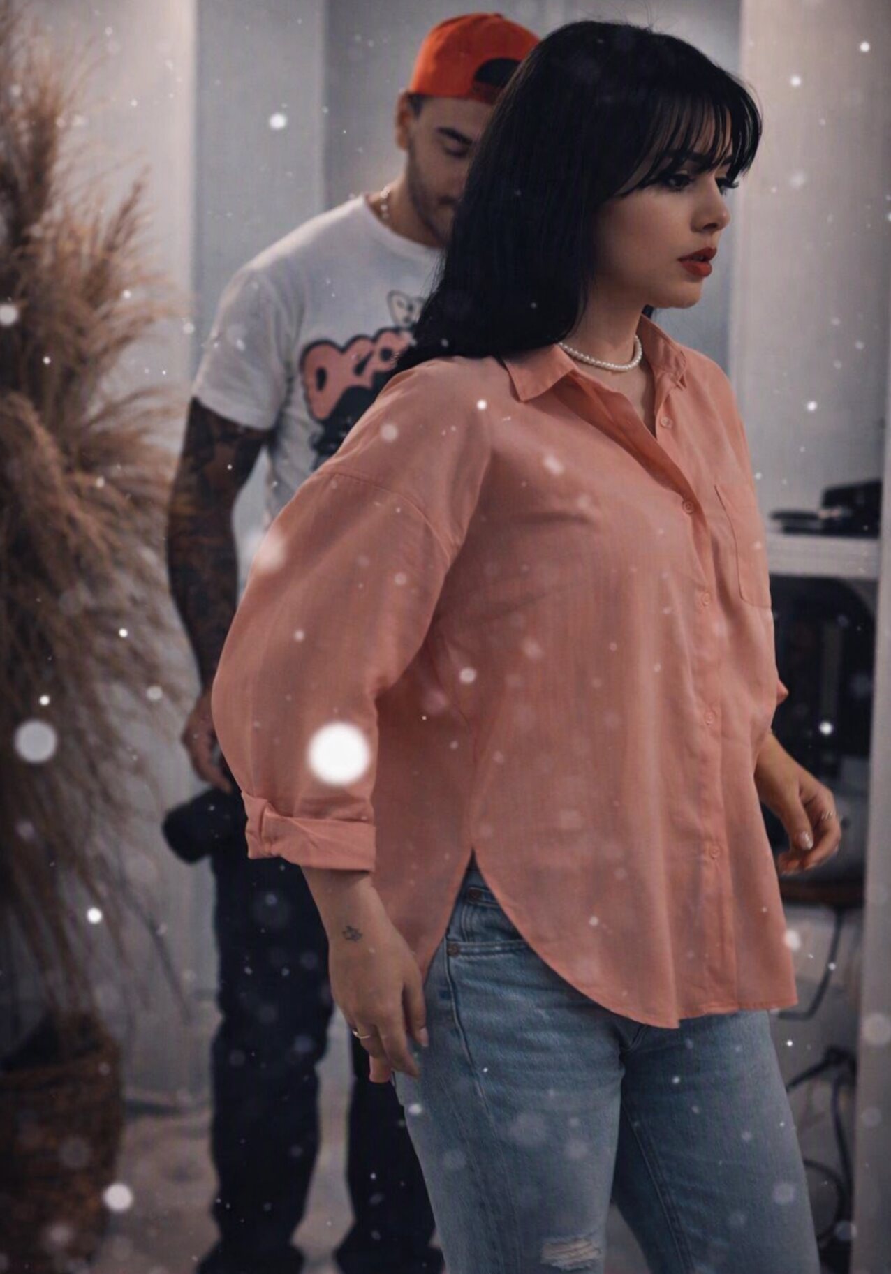 black hair photoshooting latina