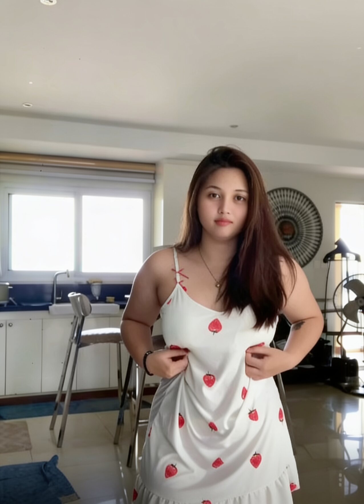 asian curvy cute