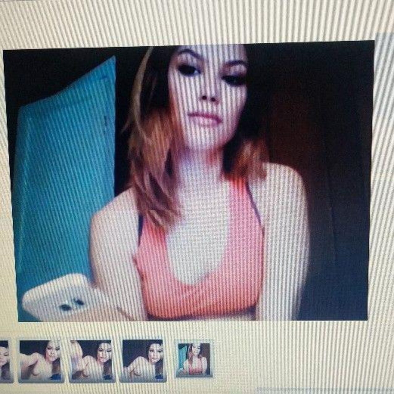 small tits webcam brunette