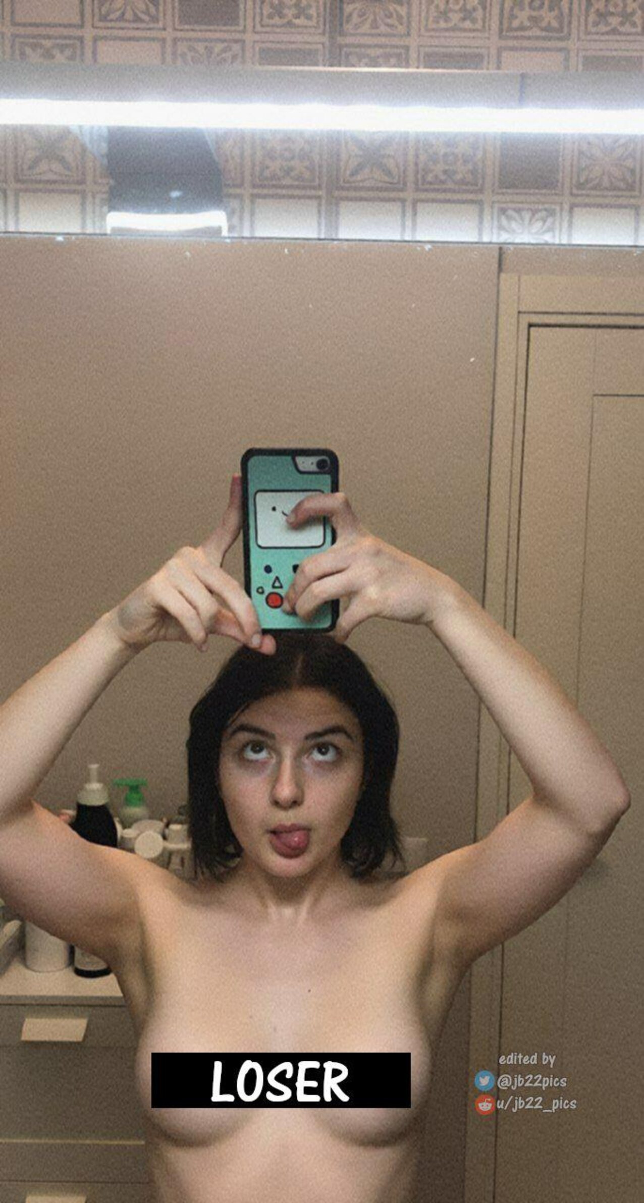 breasts topless selfie