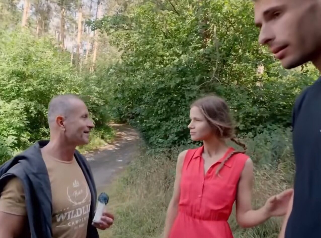 outdoor outside threesome