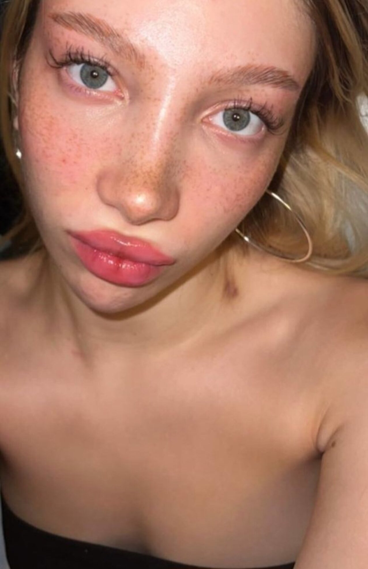 blonde cute teen