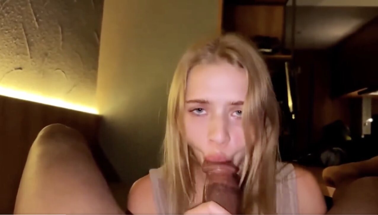 teen blonde tits
