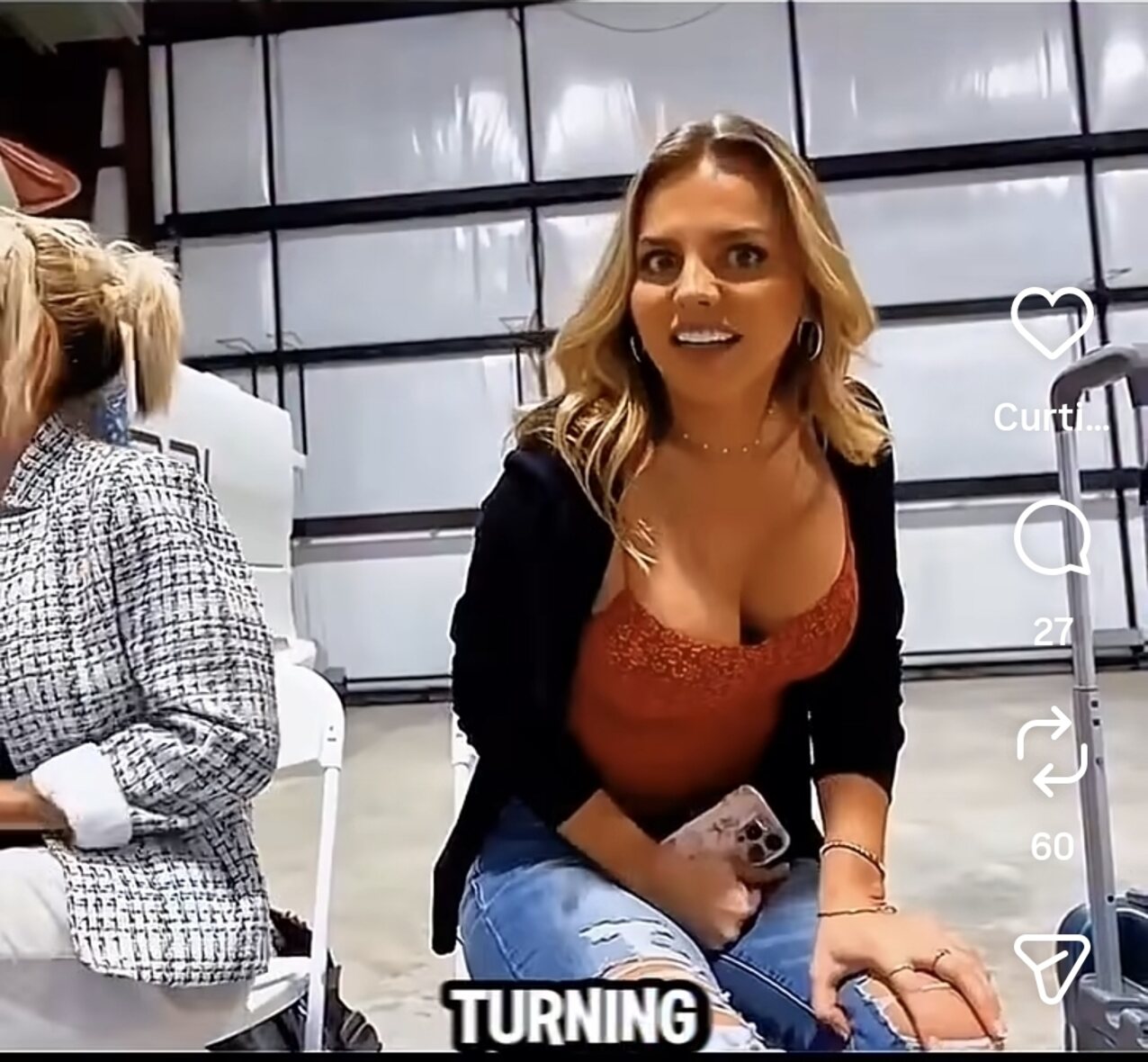 blonde bigtits public