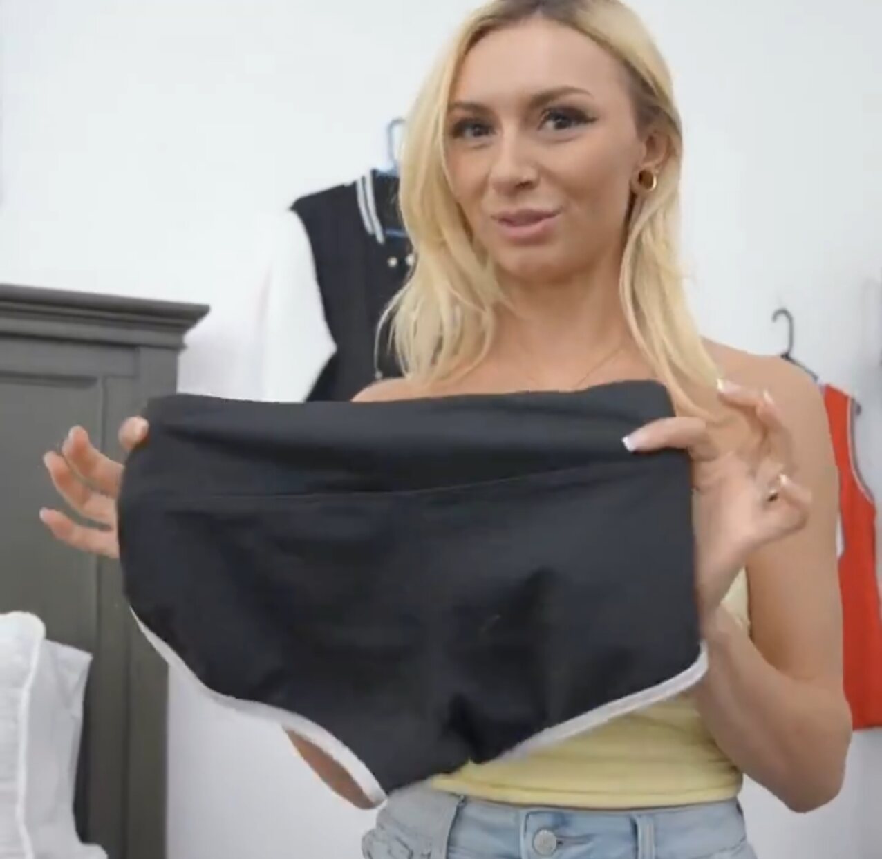 chloe temple blonde stepsis