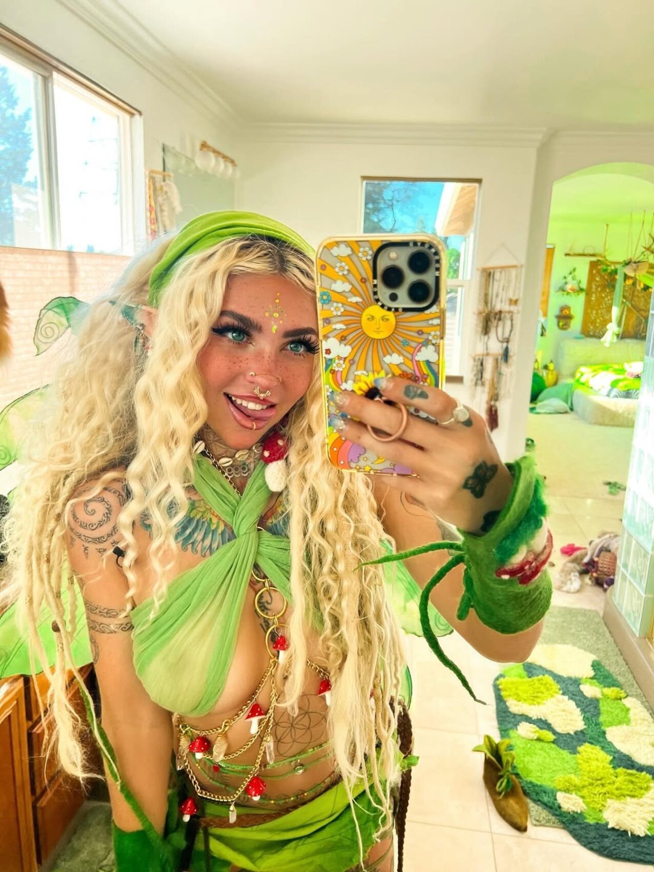 hippie cosplay exotic