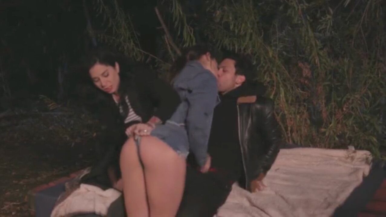 ass dark hair hot