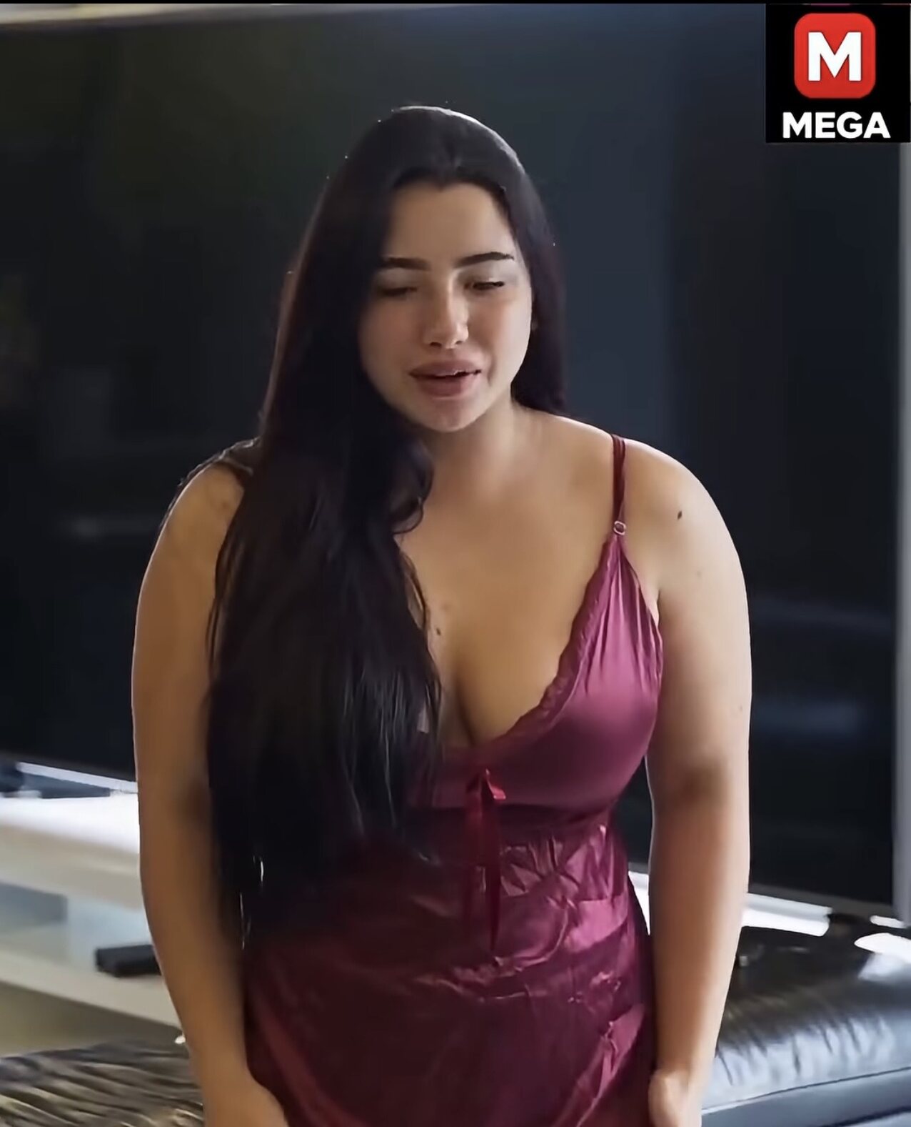 wife big boobs brunette