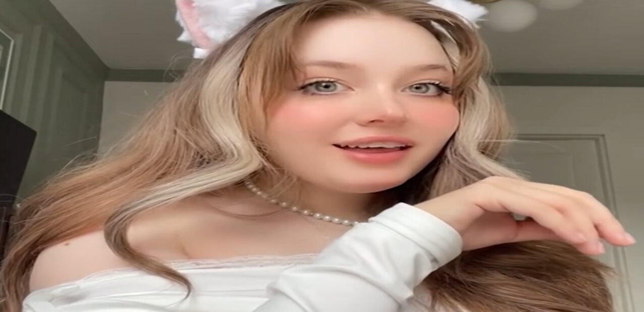 cute kawai sexy
