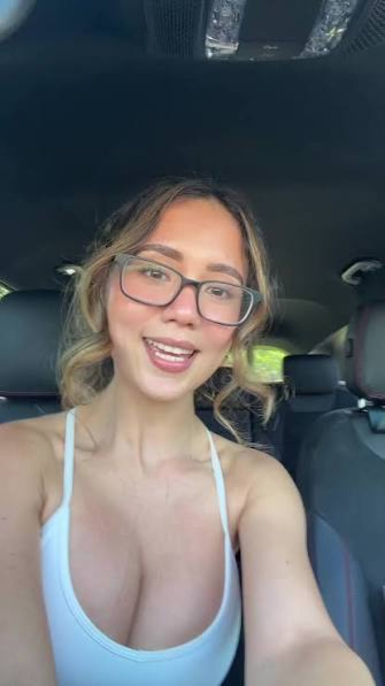 busty big tits huge tits