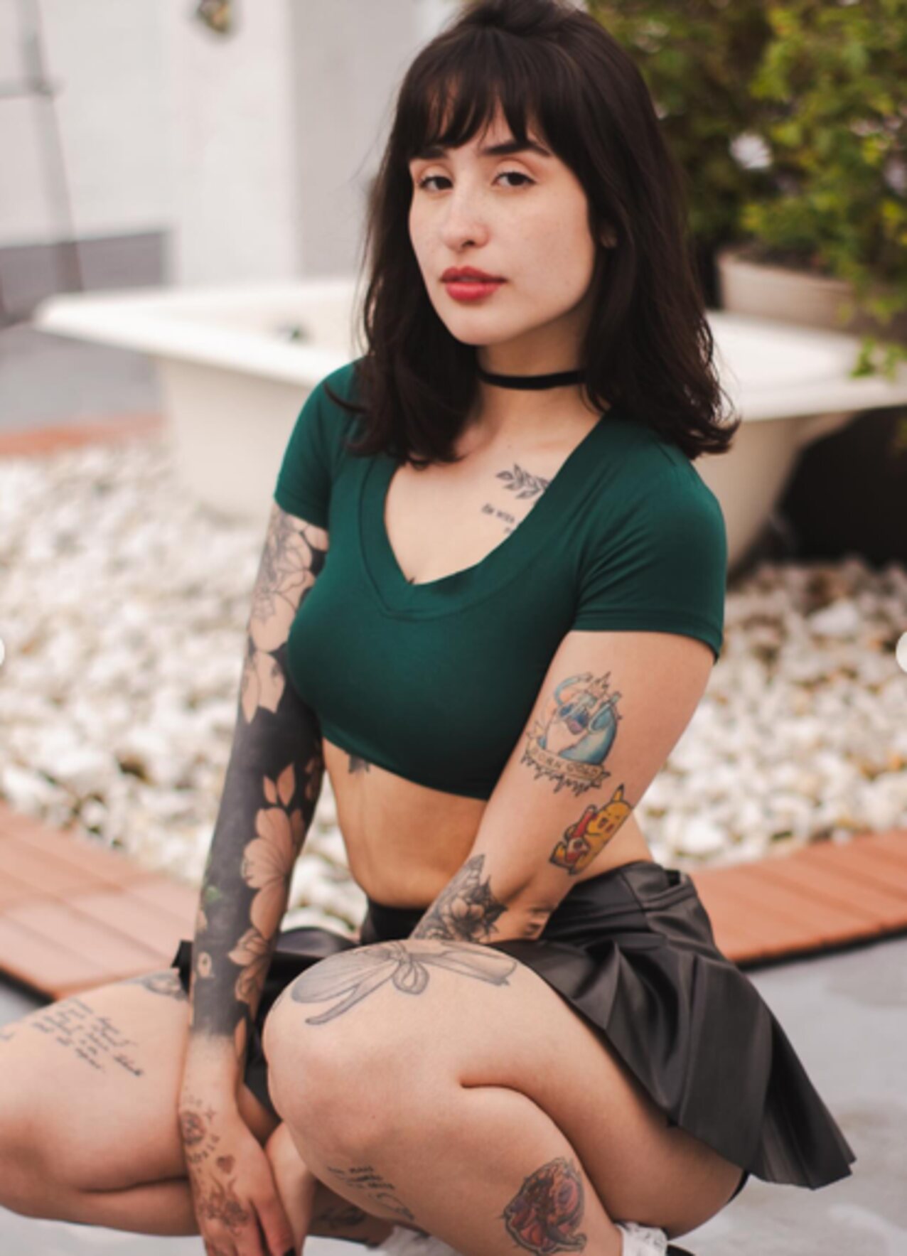 tattoo brunette petite