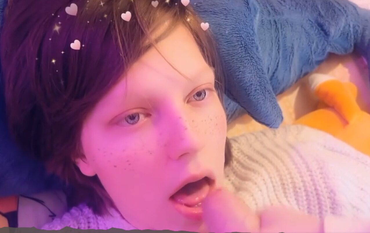 femboy cute tgirl