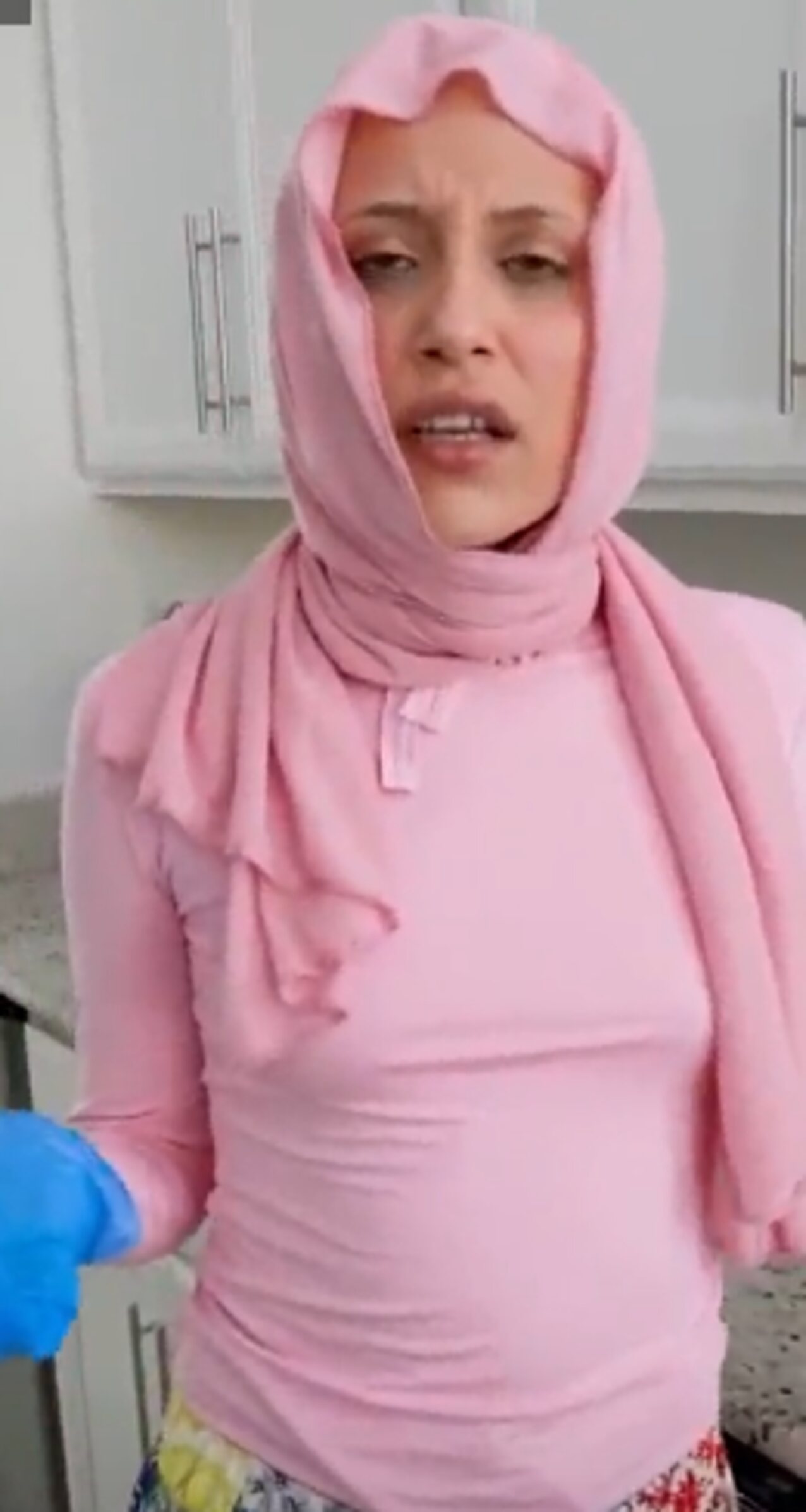 hijab blowjob kitchen