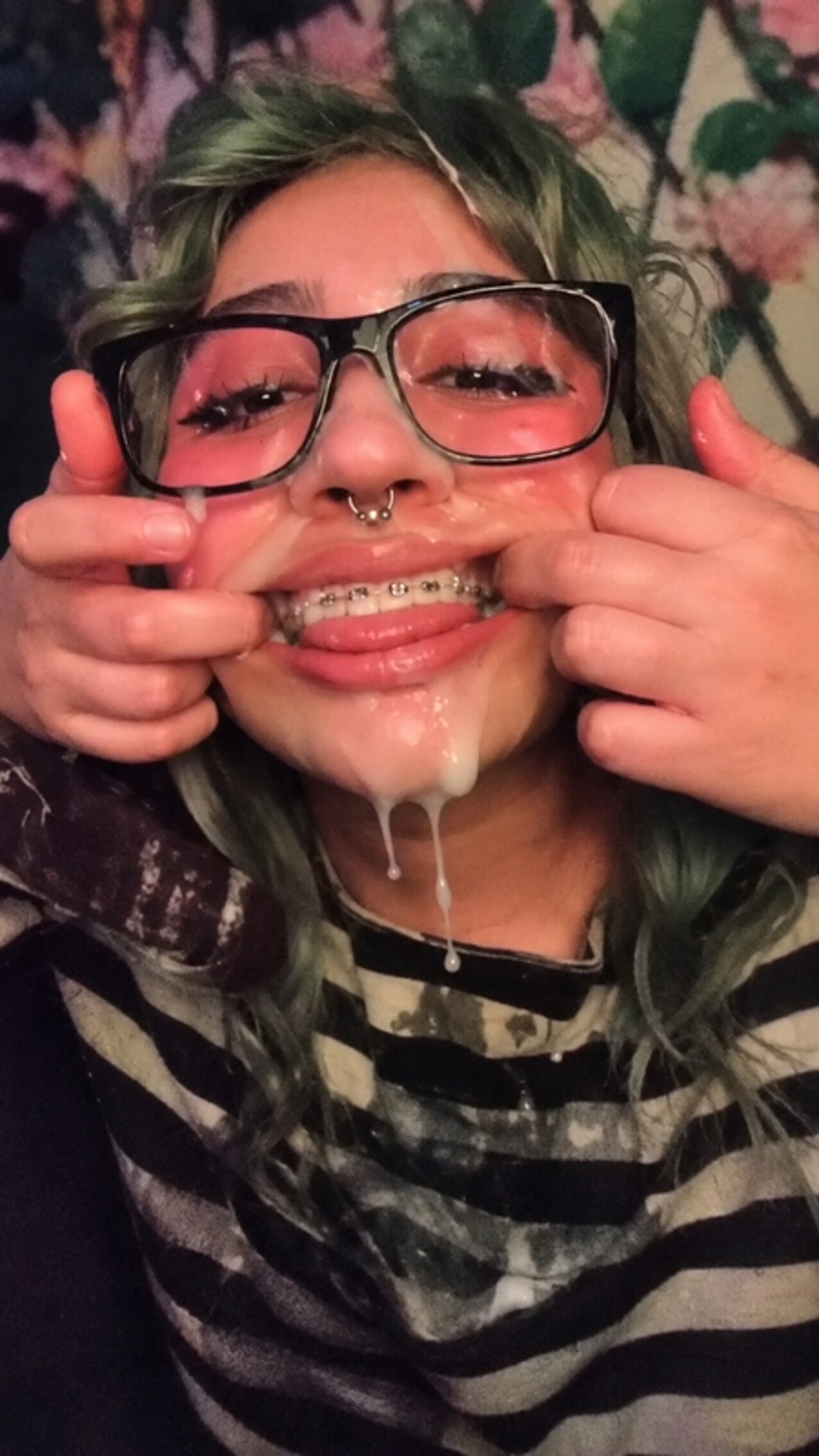 camgirl goonporn dildo