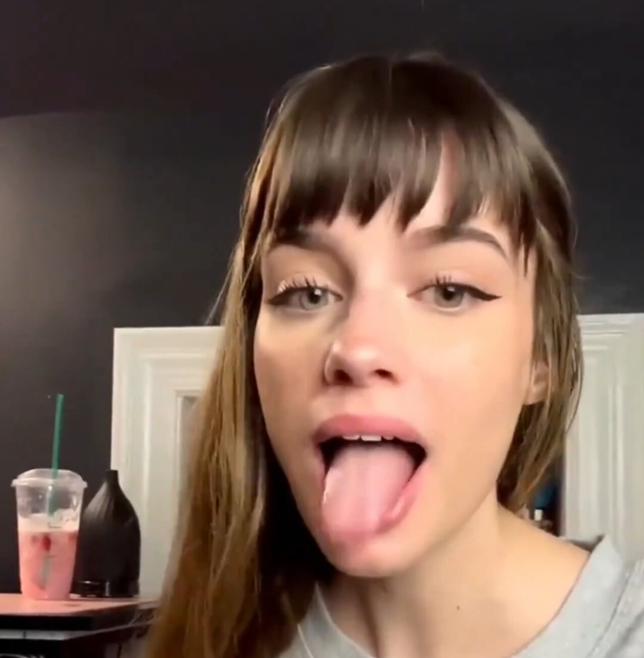 pretty blowjob cute