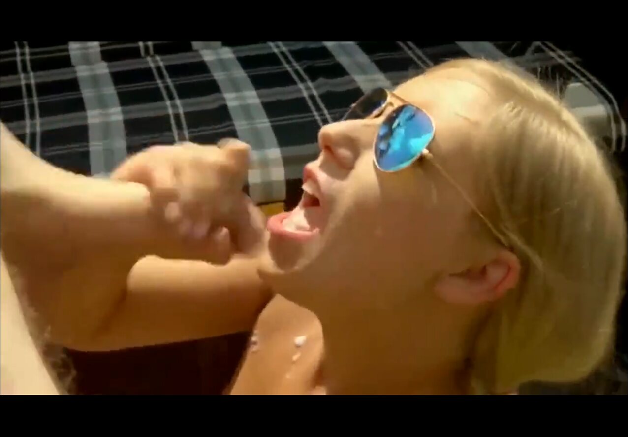 blonde cumshot facial