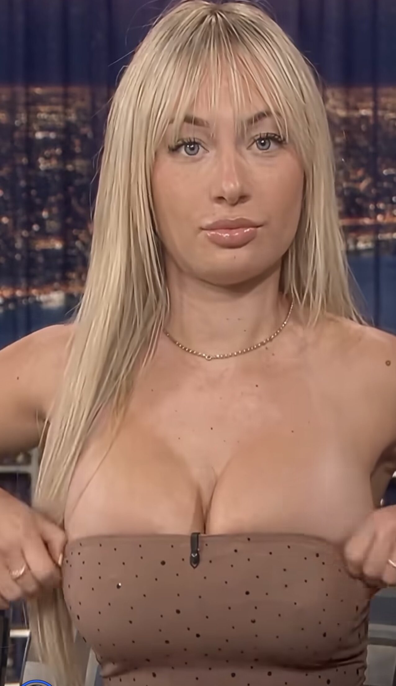 blonde big tits milf