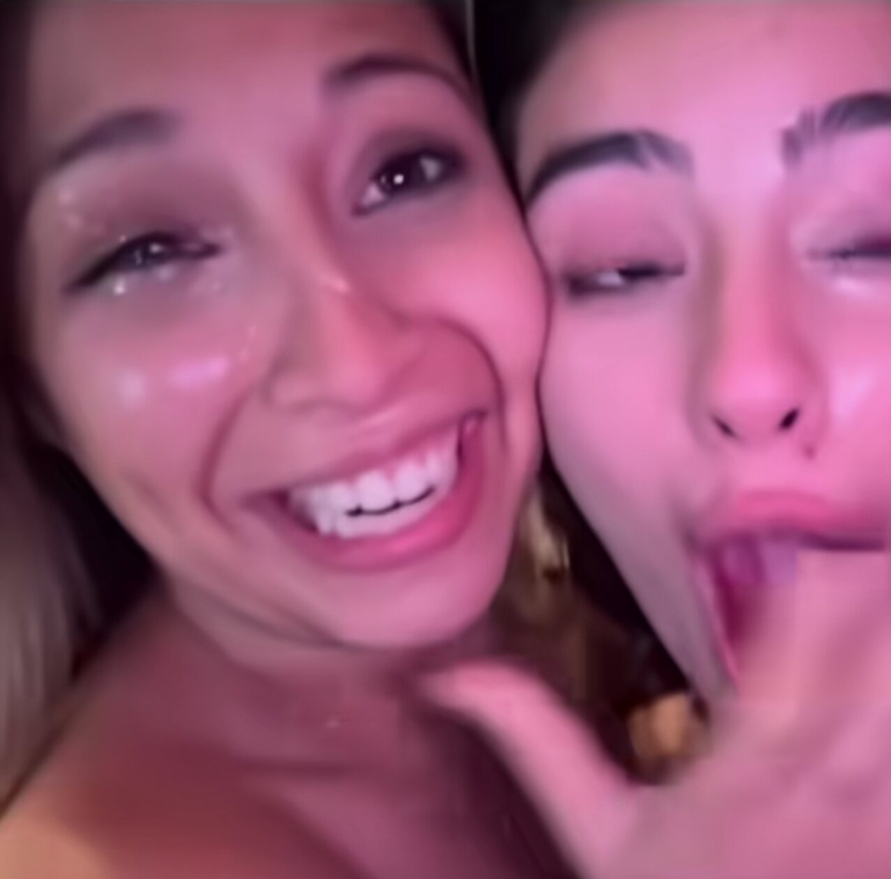 blonde lesbian cumface