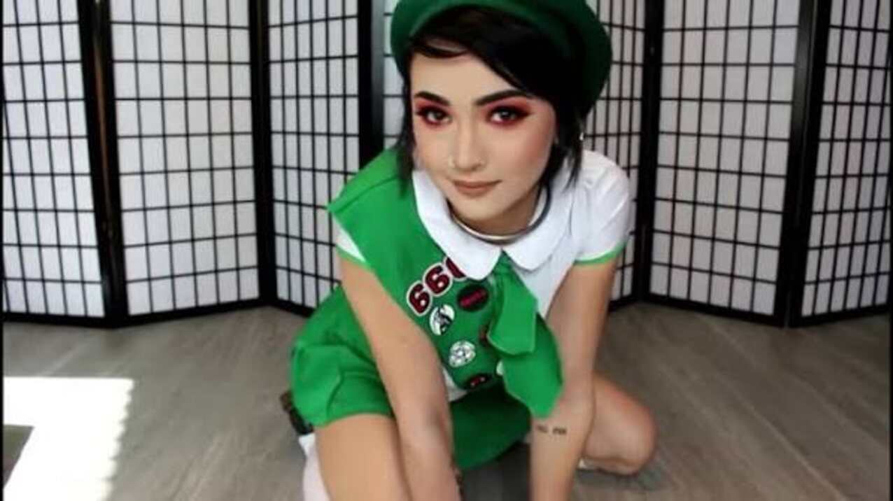 asmr dildo blowjob