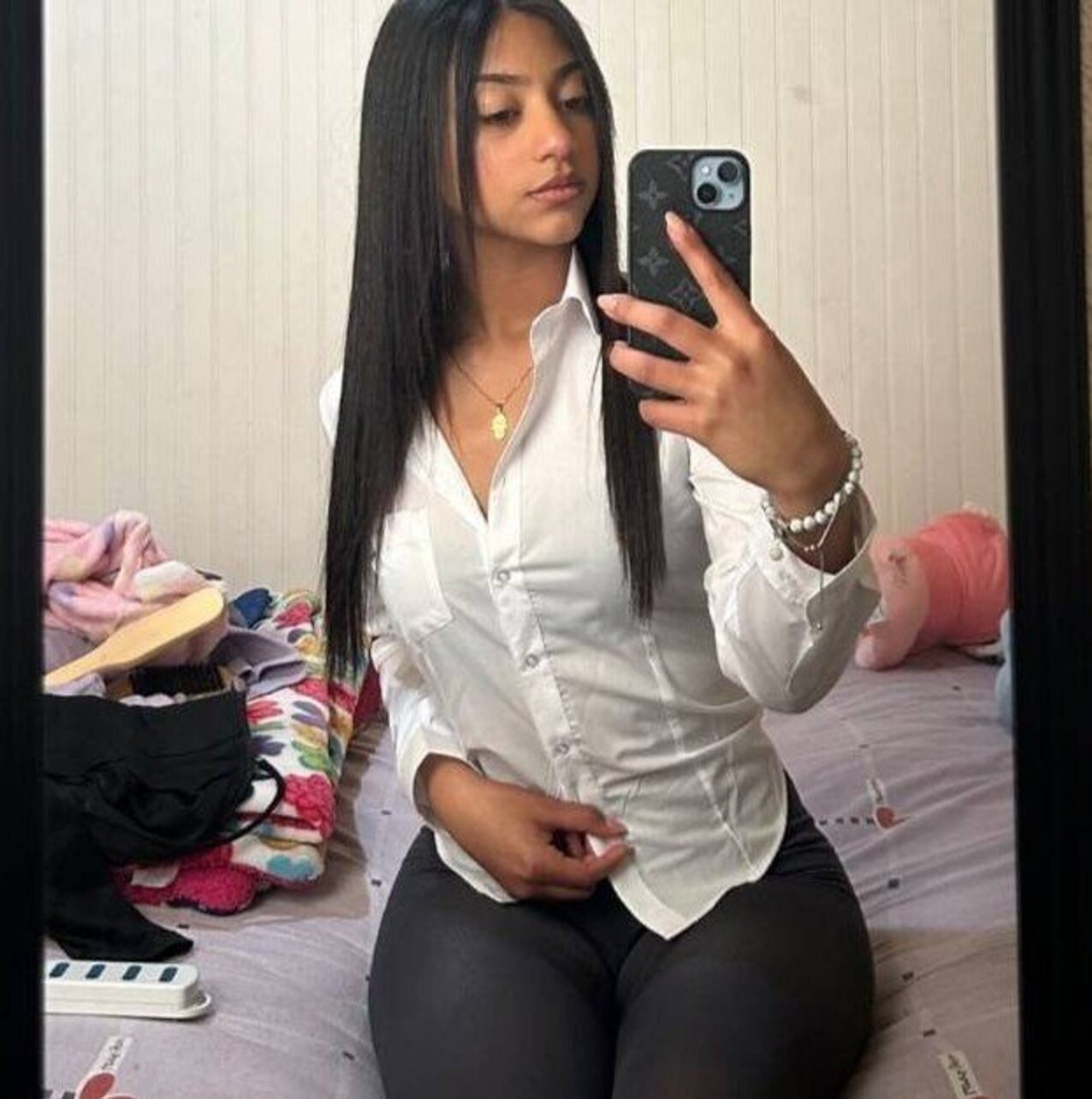 latina thick baddie