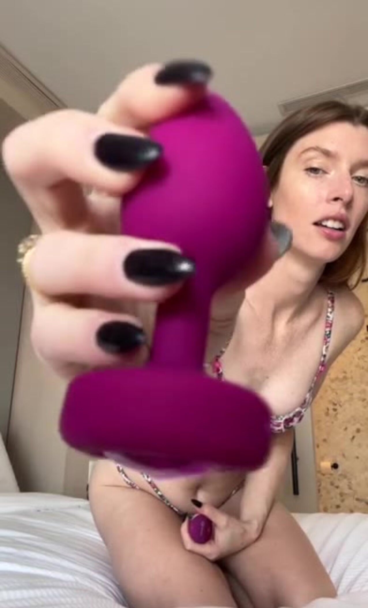 anal plug lingerie brunette