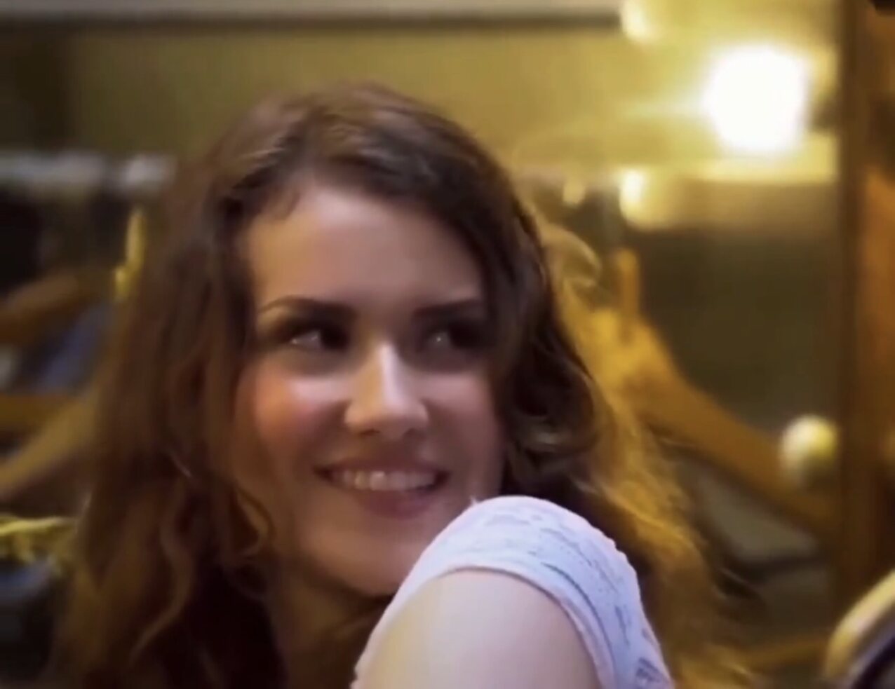 brunette cropped video great smile