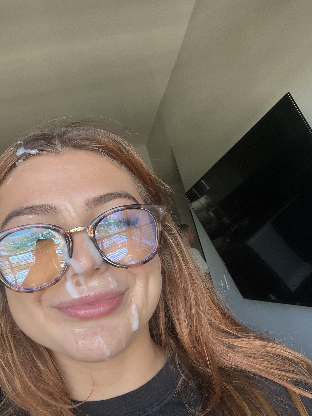glasses facial brunette