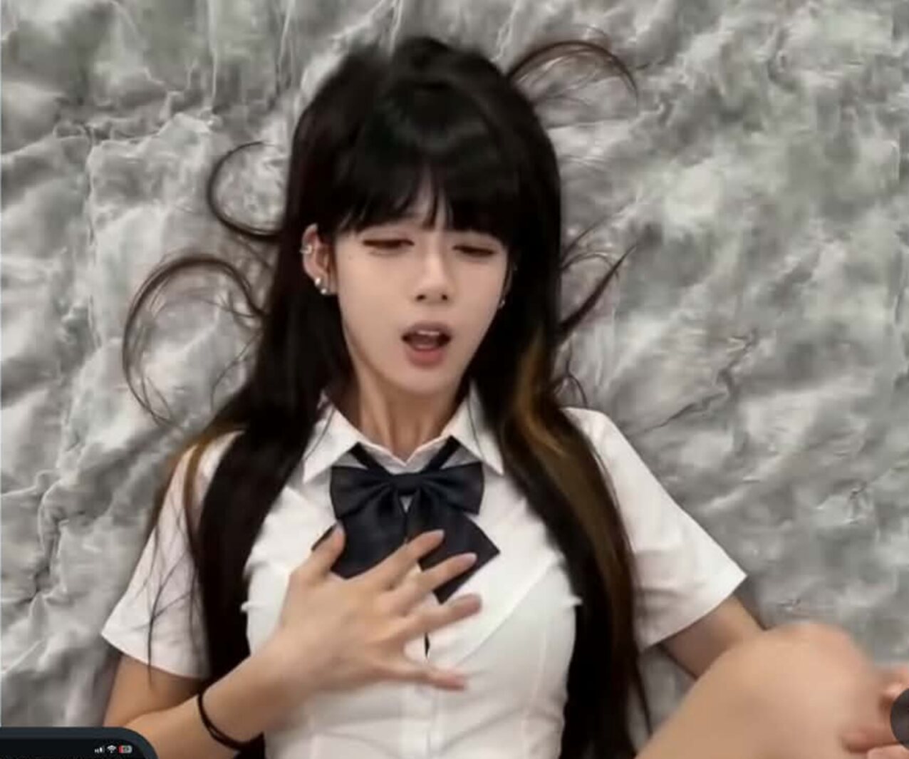 amateur schoolgirl asian