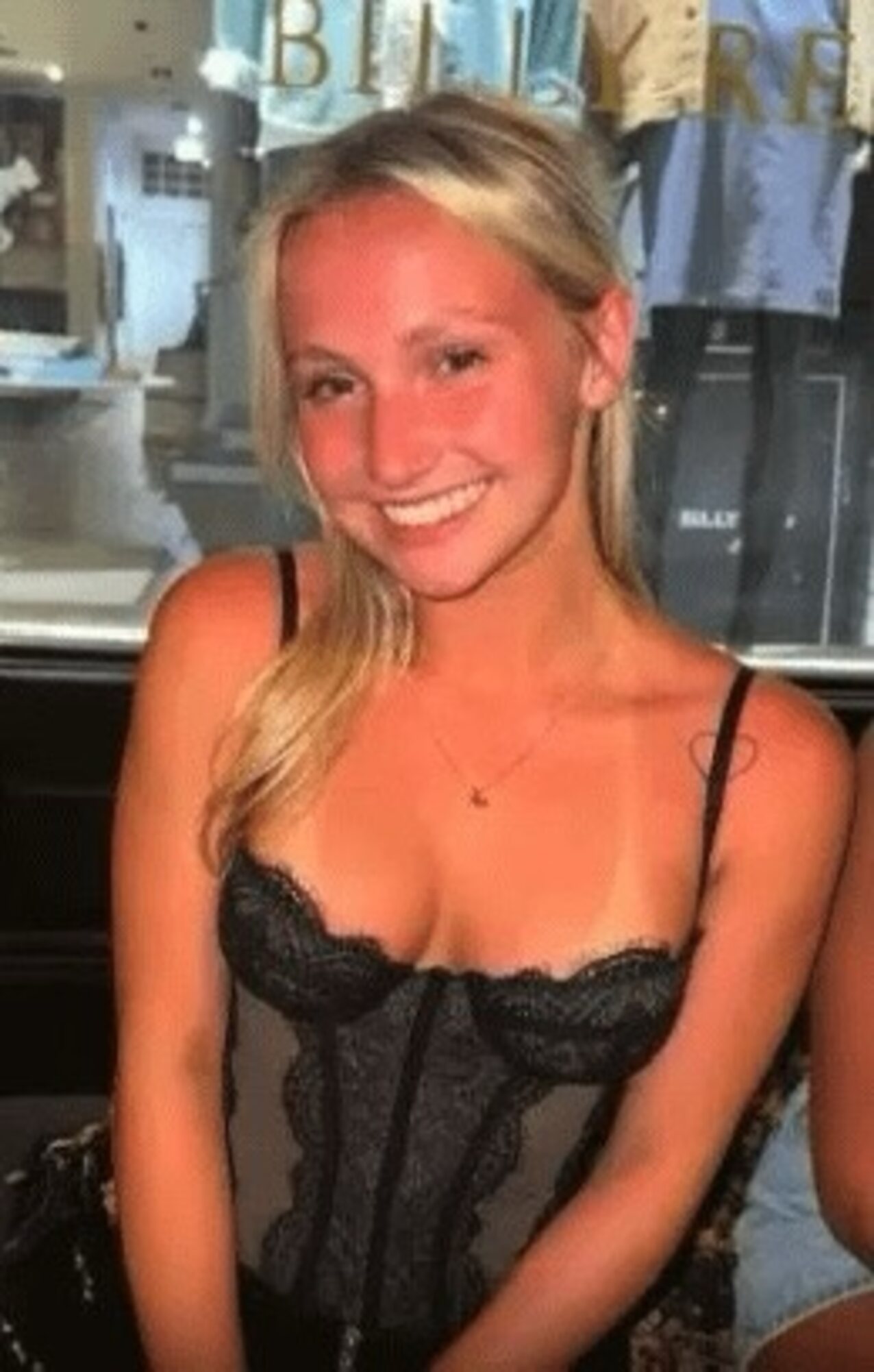 blonde petit cute