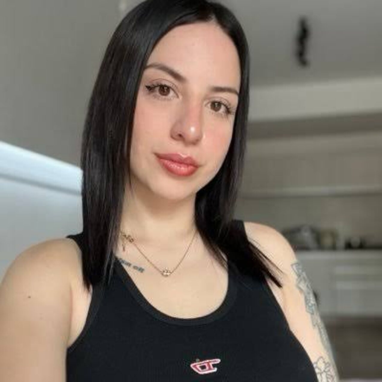 busty tetona big tits