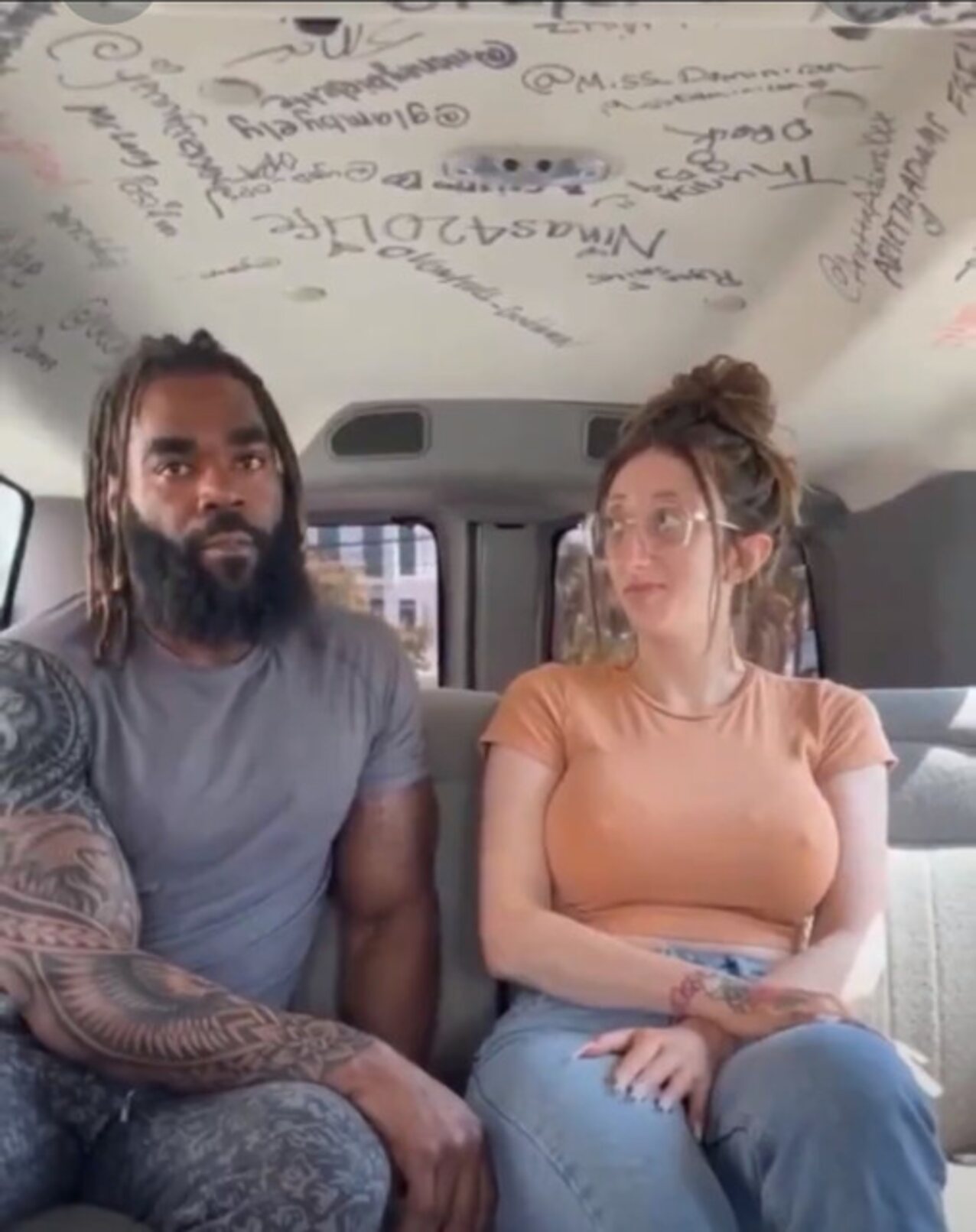 van huge boobs glasses