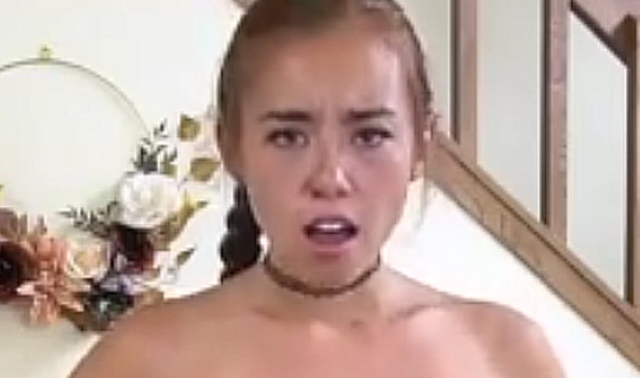 face sitting brunette teen