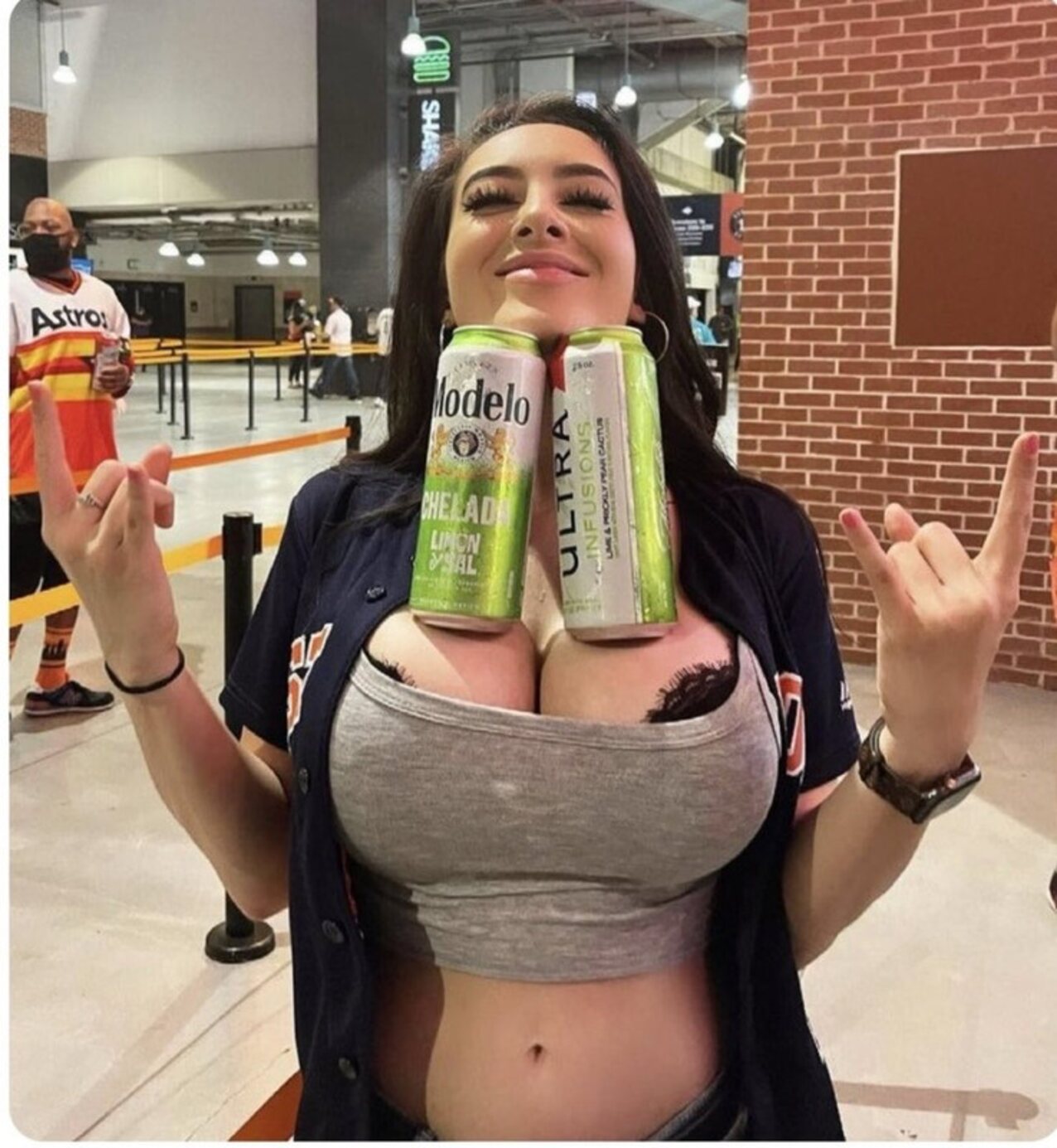 sexy big breasth white