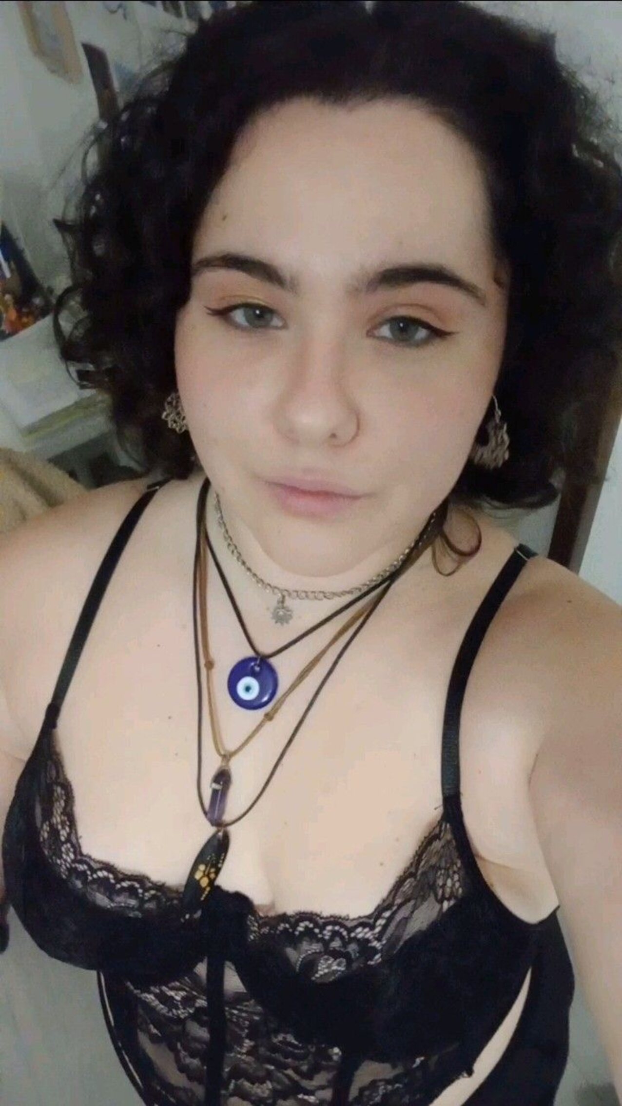 amateur brown hair chubby